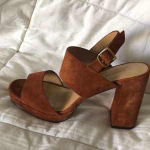 Banana republic brown block heel